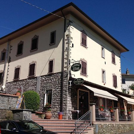 Albergo Elisa Comano  Buitenkant foto
